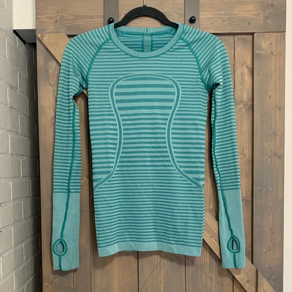Lululemon swiftly tech long sleeve top